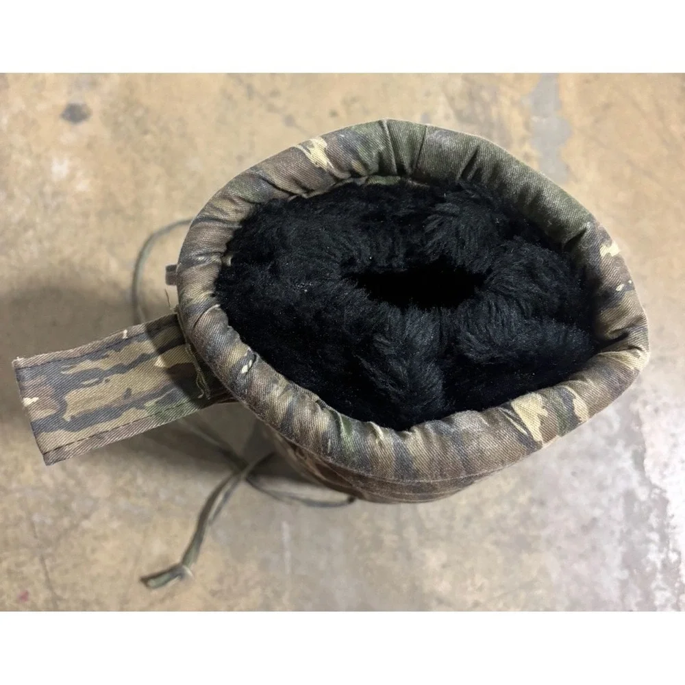 Vintage Icebreaker Camouflage Hand Warmer Plush Lined Hunting Muff Very Warm